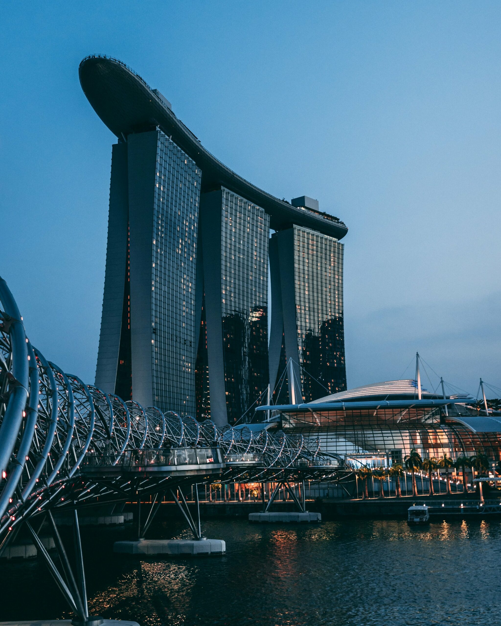 Marina Bay Sands: The Pinnacle of Luxury and Iconic Appeal in Singapore